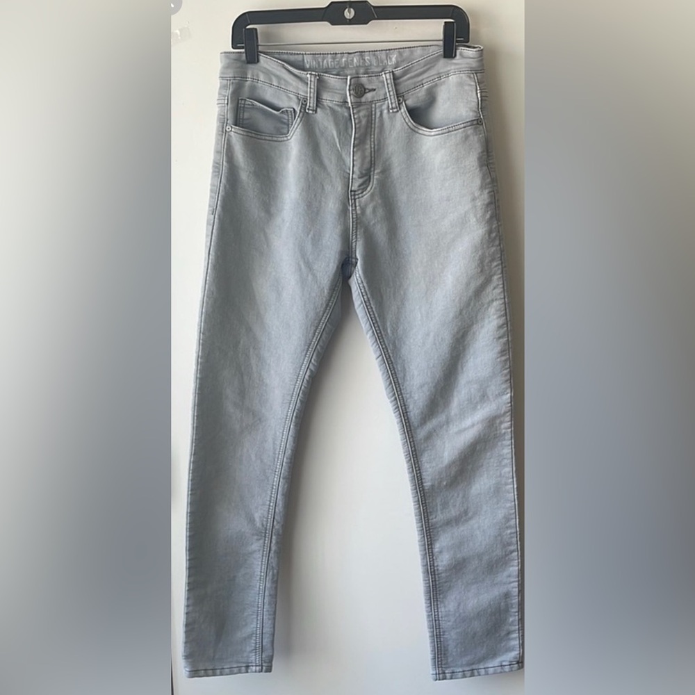 Gray Skinny Jeans with Sleek Fit